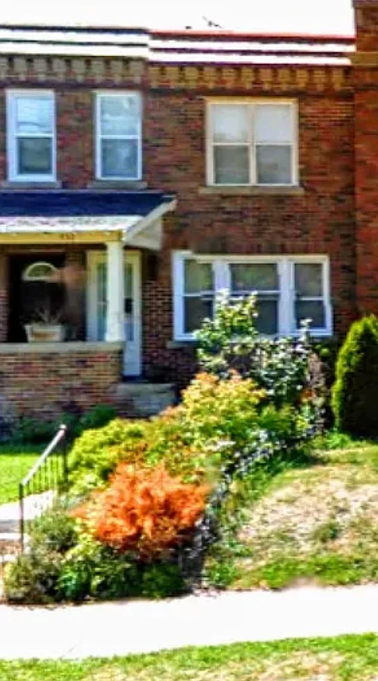 2 bed, 1084 sqft, $850 — Photo 1