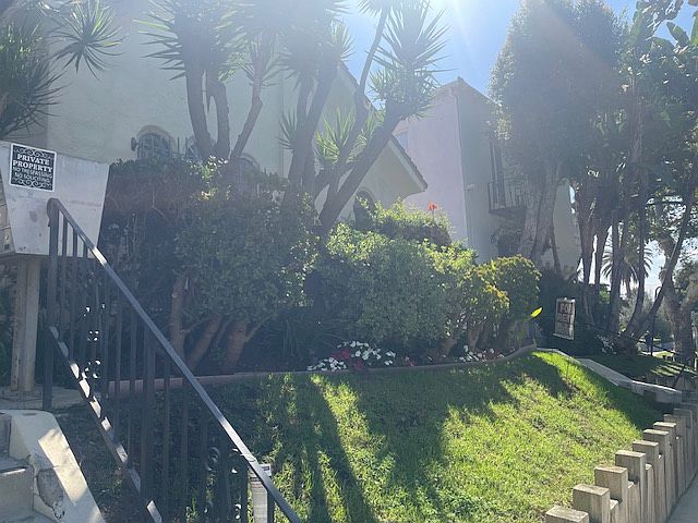 1st image of 630 3/4 N Plymouth Blvd
