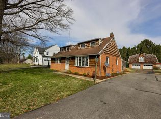 837 Willow Rd, Lancaster, PA 17601