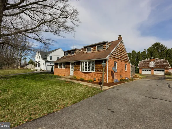 837 Willow Rd, Lancaster, PA 17601