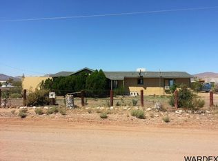 4053 N Drake Rd, Golden Valley, AZ 86413