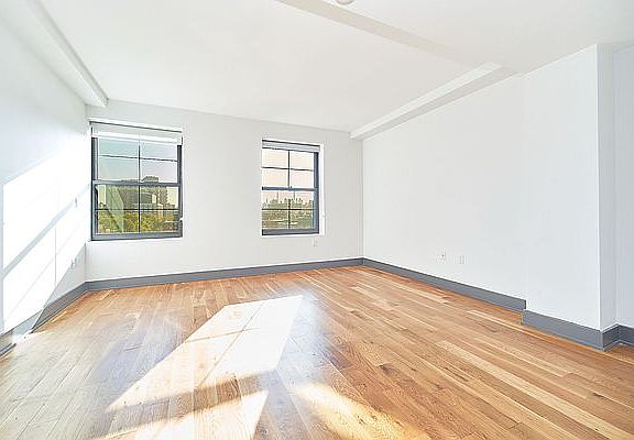 2nd image of 340 E 117th St #7E