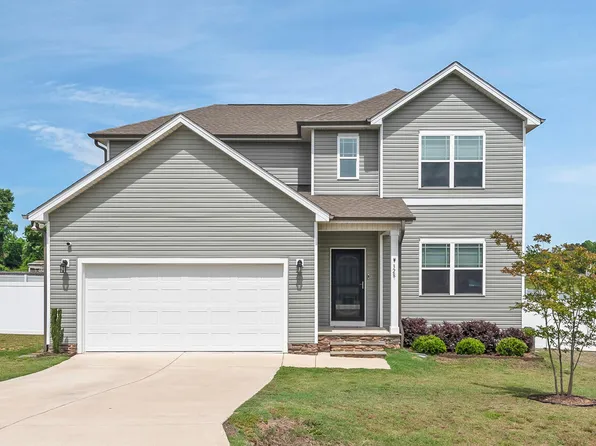 328 Avery Meadows Dr, Smithfield, NC 27577