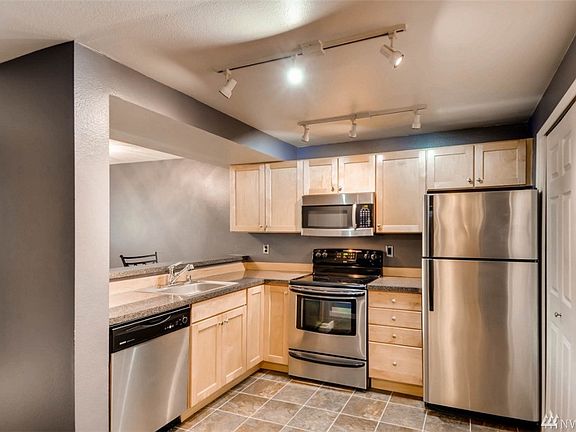 2nd image of 6700 NE 182nd St APT C101