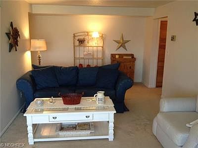 3rd image of 21921 River Oaks Dr APT D10