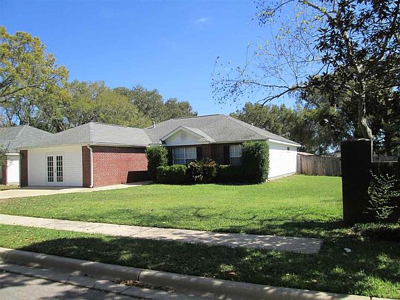 3rd image of 1100 Camaree Pl