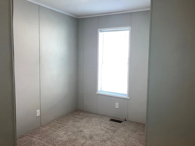 4915 Trace Dr — Photo 3