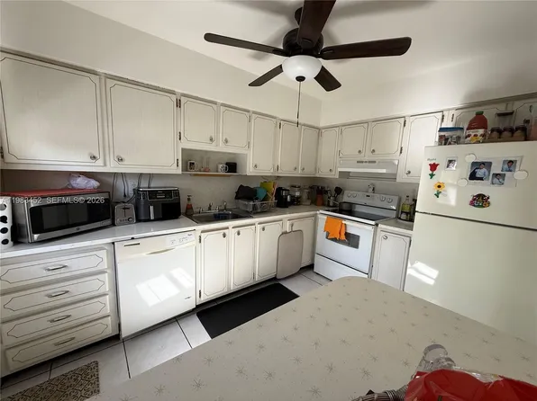 705 NE 92nd St APT 2, Miami Shores, FL 33138