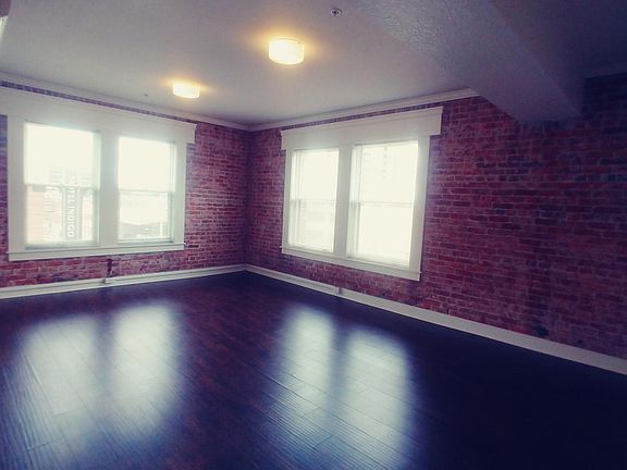 4th image of 1029 W 1st Ave APT 404