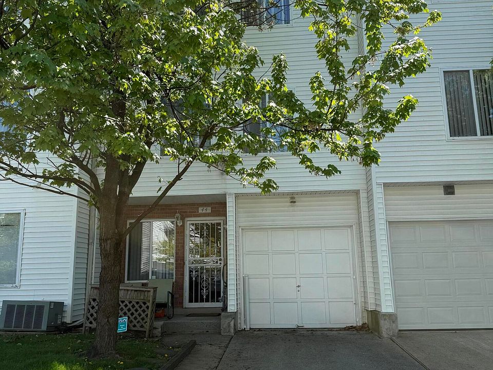 1st image of 44 Amanda Ct