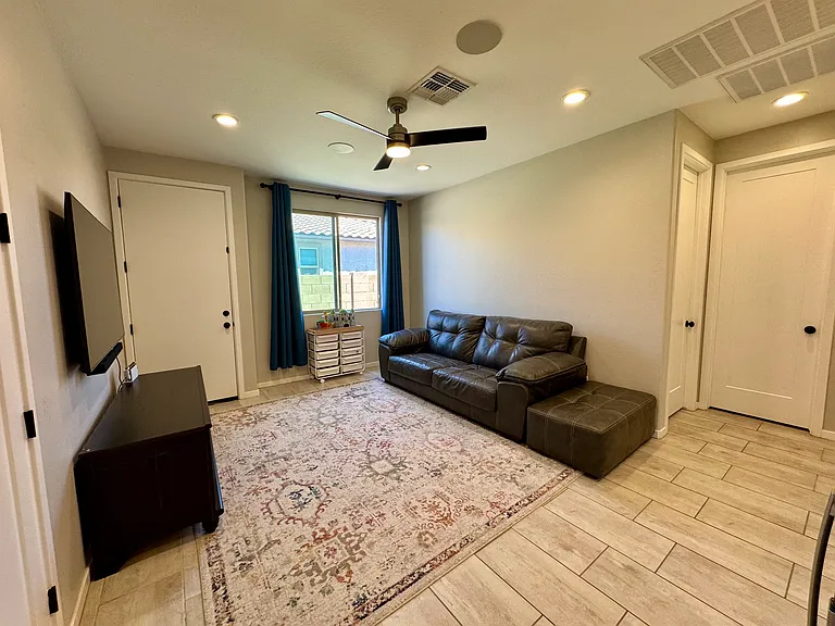 2870 N Blossom Ln — Photo 14
