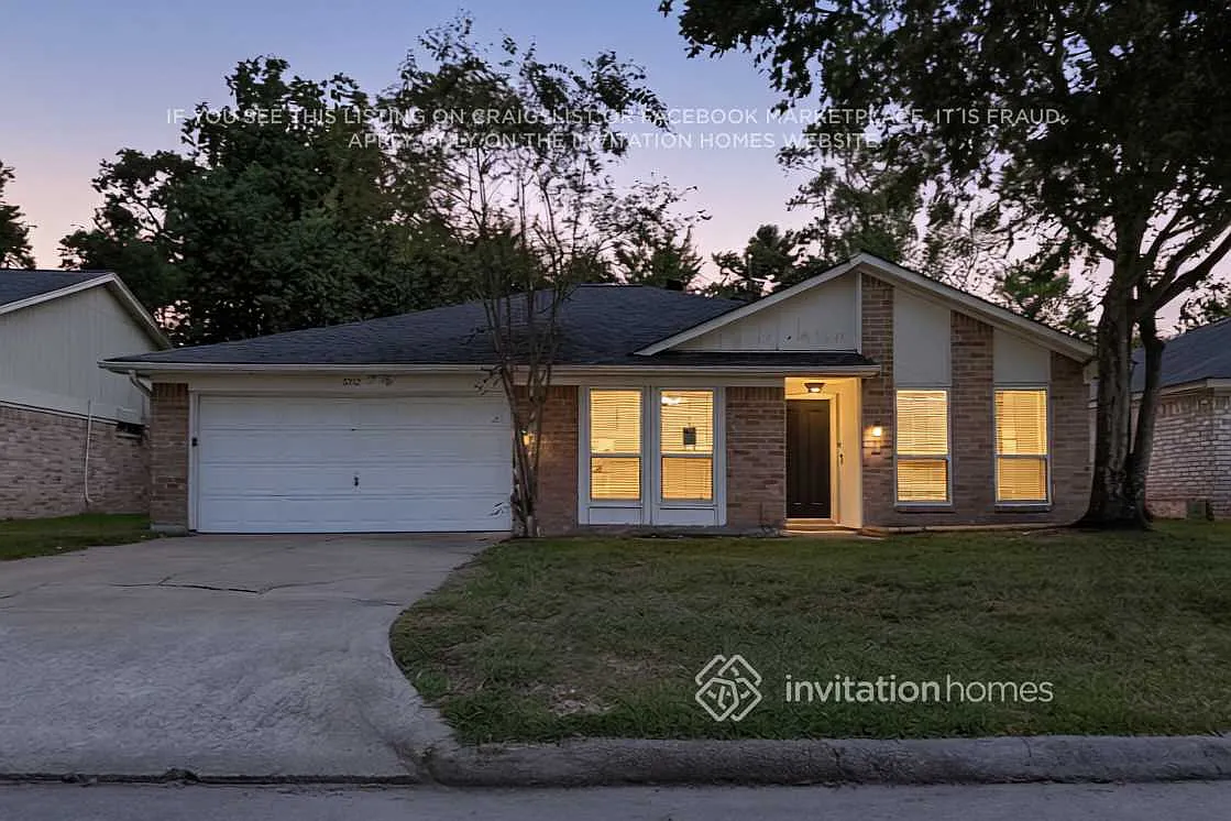 9422 Chartermoss Cir Houston, TX 77070 — Photo 3