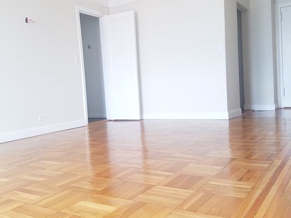 4th image of 207 W 106th St APT 16B