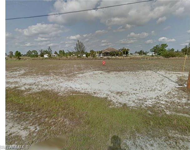 2nd image of 3705 NE 12th Pl