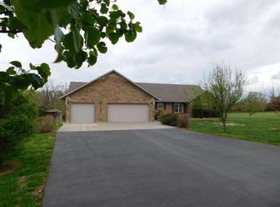347 Cranbrook Ln, Billings, MO 65610