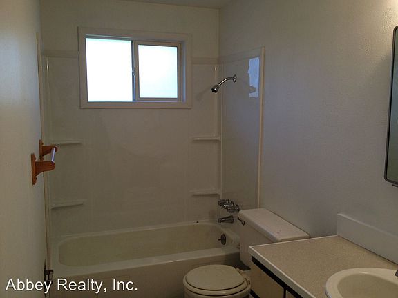 5th image of 9112 336th St S Unit 03
