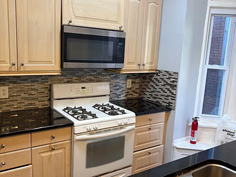 4717 Hazel Ave #1 — Photo 24
