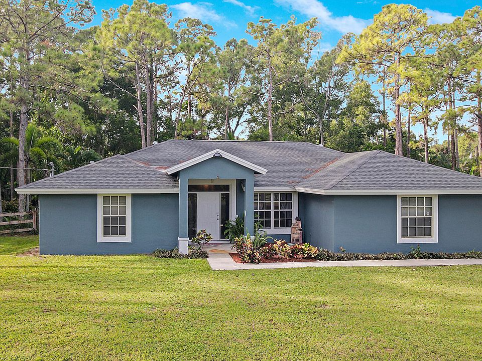 1st image of 16112 E Yorkshire Drive