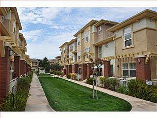1st image of 369 Cereza Pl