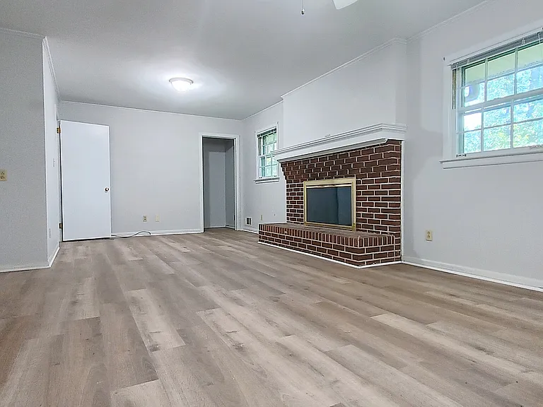 1222 Lawrenceville Hwy — Photo 6