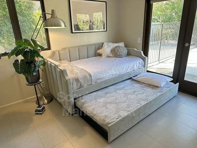 46560 Cameo Palms Dr — Photo 17