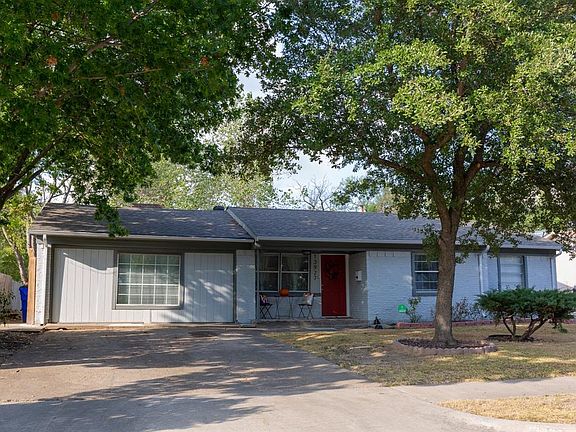2nd image of 13927 Janwood Ln