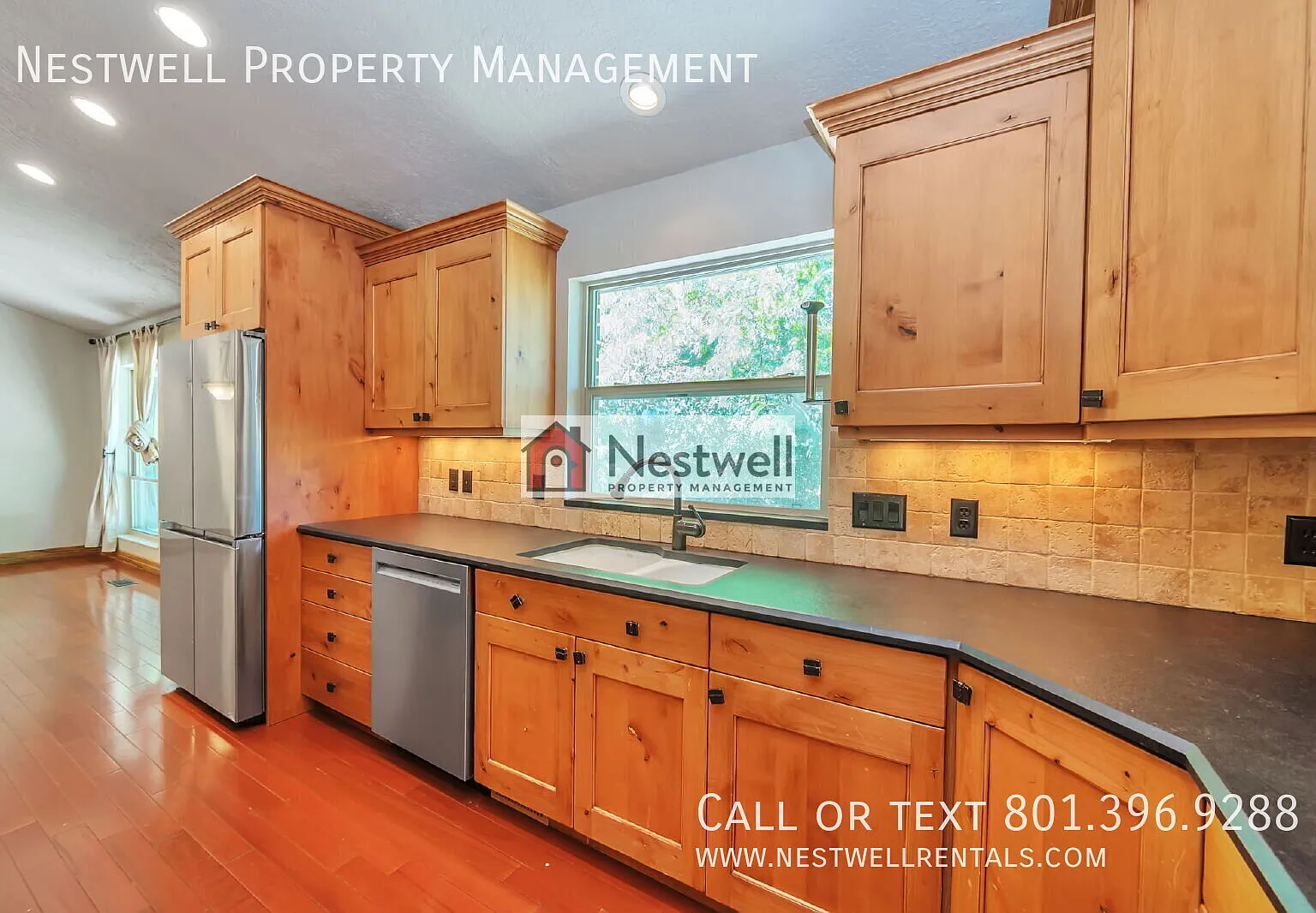 Executive 5-bed Home in Bountiful — Photo 4