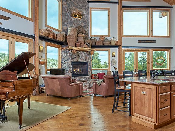 4th image of 275 Alpine Dr #23635 High