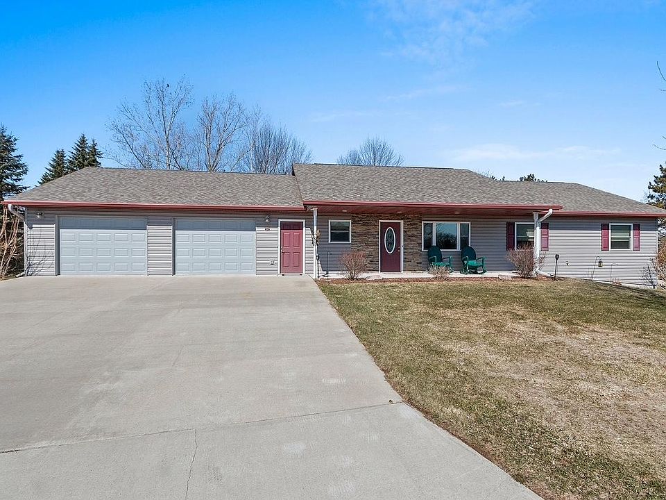 1st image of 209 Ridgewood Dr