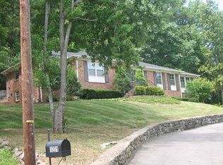 1231 Saxon Dr, Nashville, TN 37215