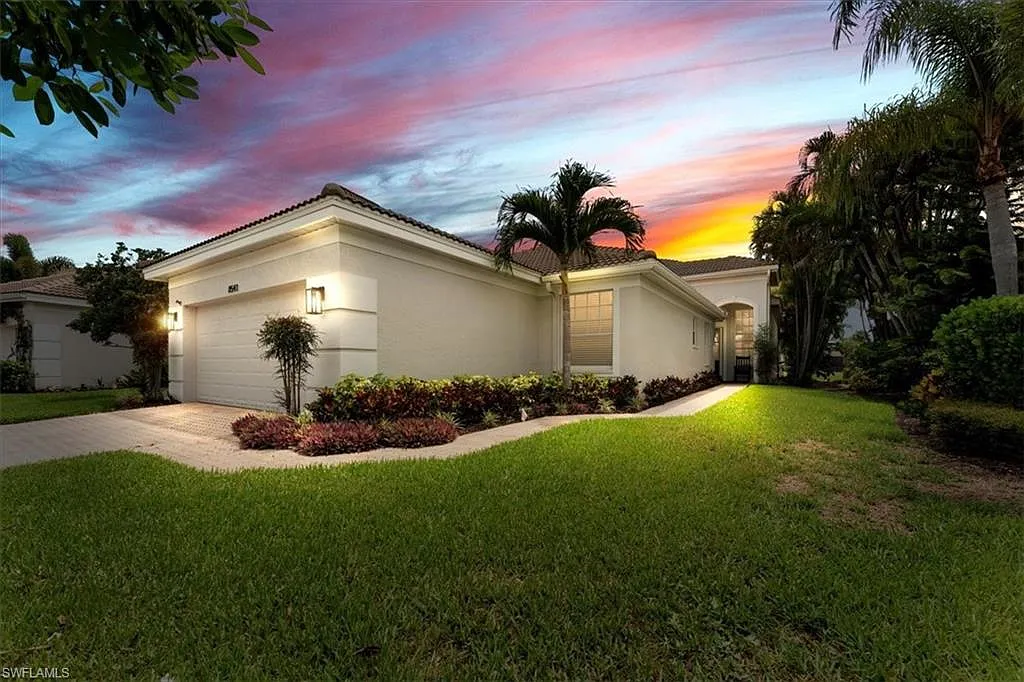 3 bed, 2.0 bath, 2064 sqft, $4,000 — Photo 1