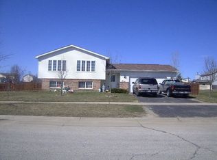 1419 Lorelei Dr, Zion, IL 60099