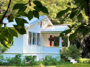 14310 Komedal Rd NE, Bainbridge Island, WA 98110