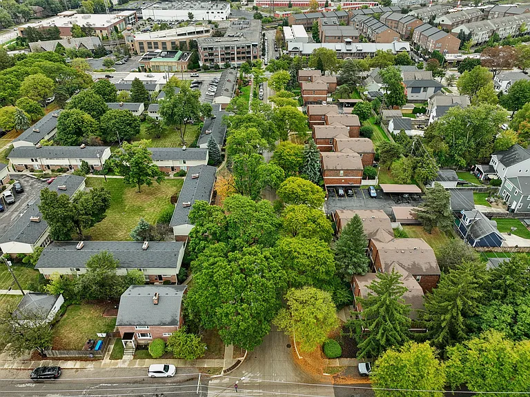 Eton Square Apartments and Townhomes — Photo 53