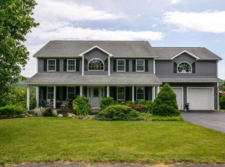 3378 Fieldstone Ln, Painted Post, NY 14870