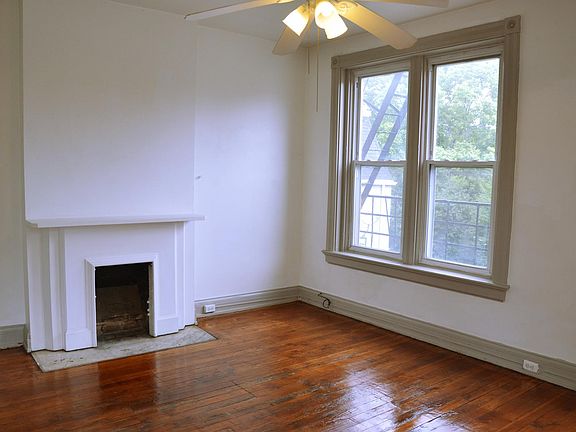 5th image of 2701 Euclid Ave #2