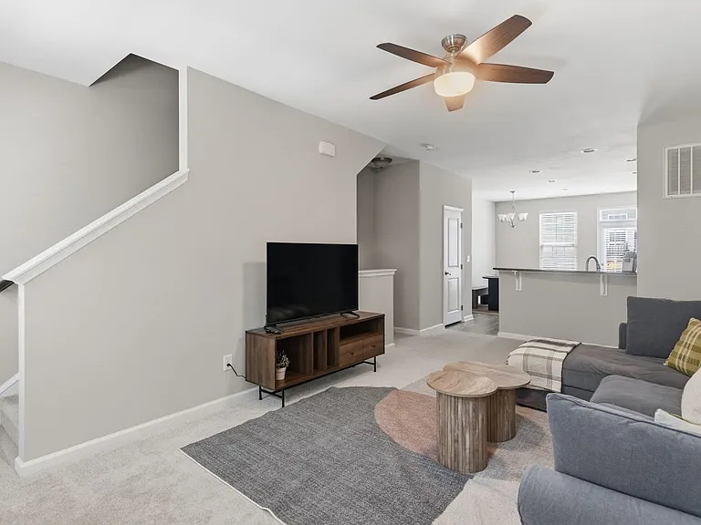 13842 Winmau Ln — Photo 23