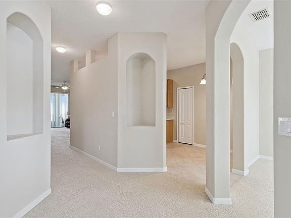 4th image of 2925 DAYTON DRIVE