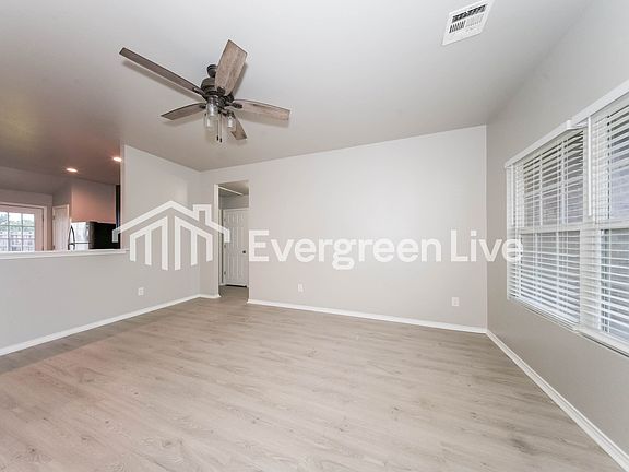 3rd image of 9601 Evie Dr