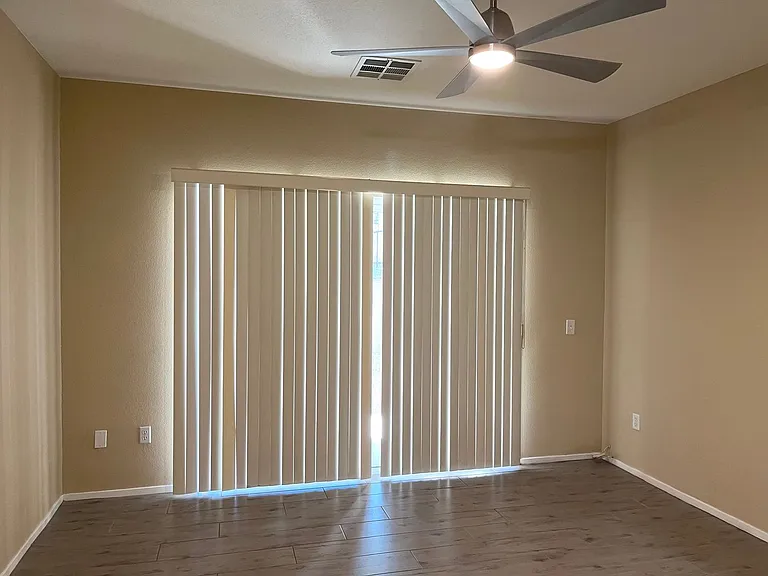 673 Peachy Canyon Cir #103 — Photo 22