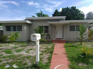 330 NE 127th St, North Miami, FL 33161