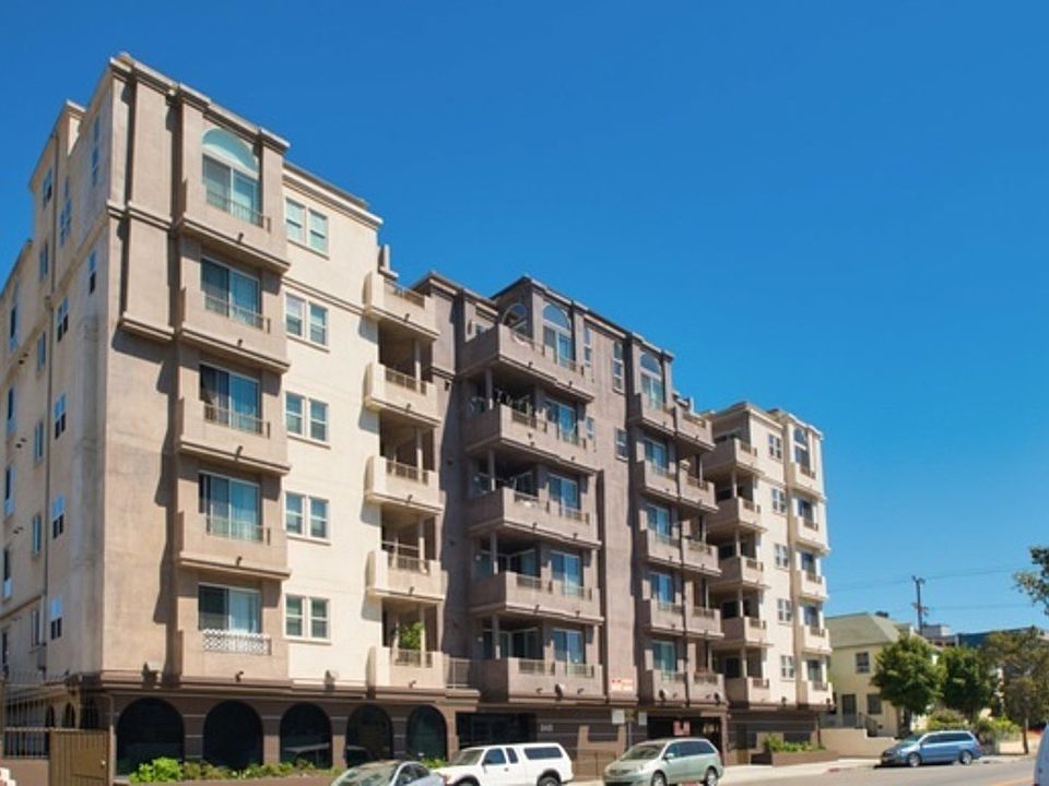 1st image of 848 S Irolo St #405