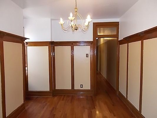 3rd image of 1524 Bedford Ave APT 4R
