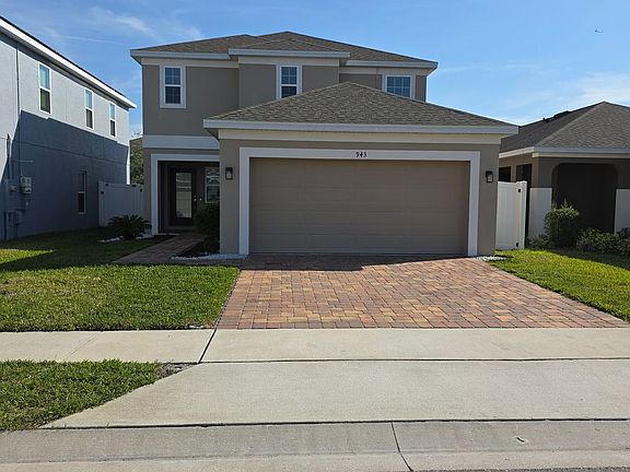 2nd image of 943 Anna Pl