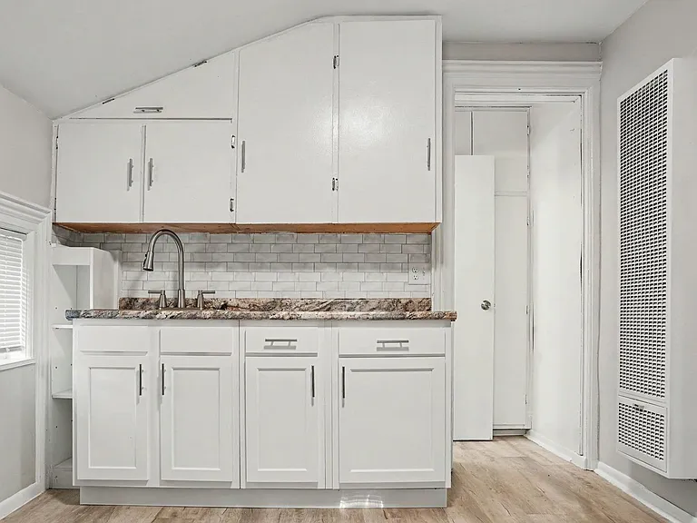 2066 River St #3 — Photo 1