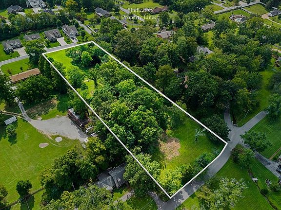 3rd image of 810 Breeding Ave
