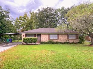 1110 Earley St, Sweeny, TX 77480