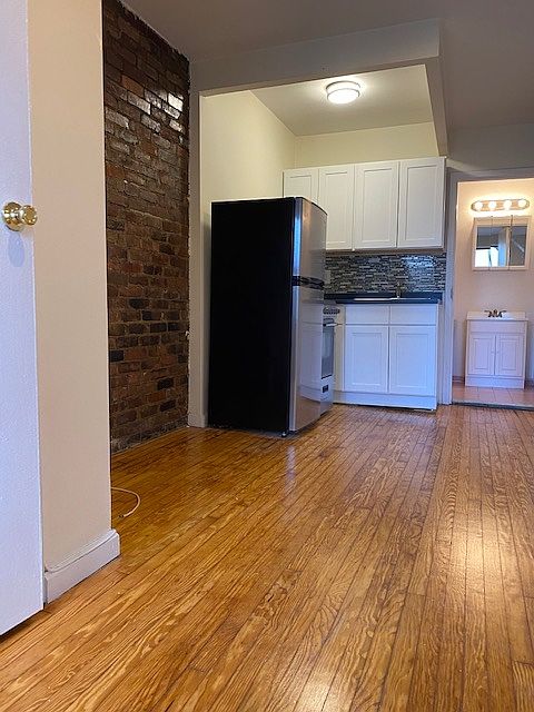 1st image of 203 Chrystie St #5CB