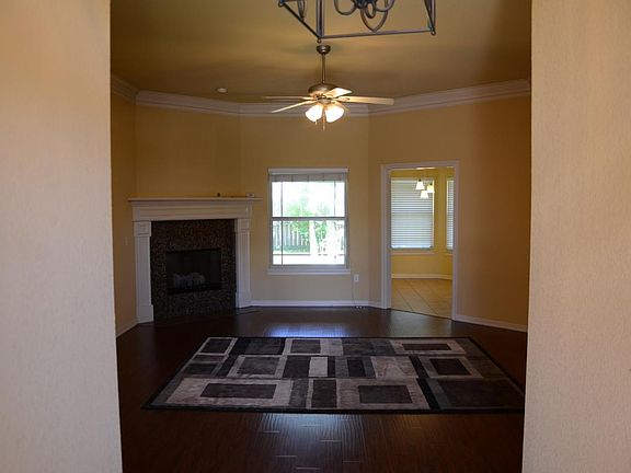 2nd image of 2886 N Hay Meadows Ave
