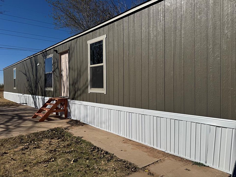 1st image of 7100 Airline Dr #836